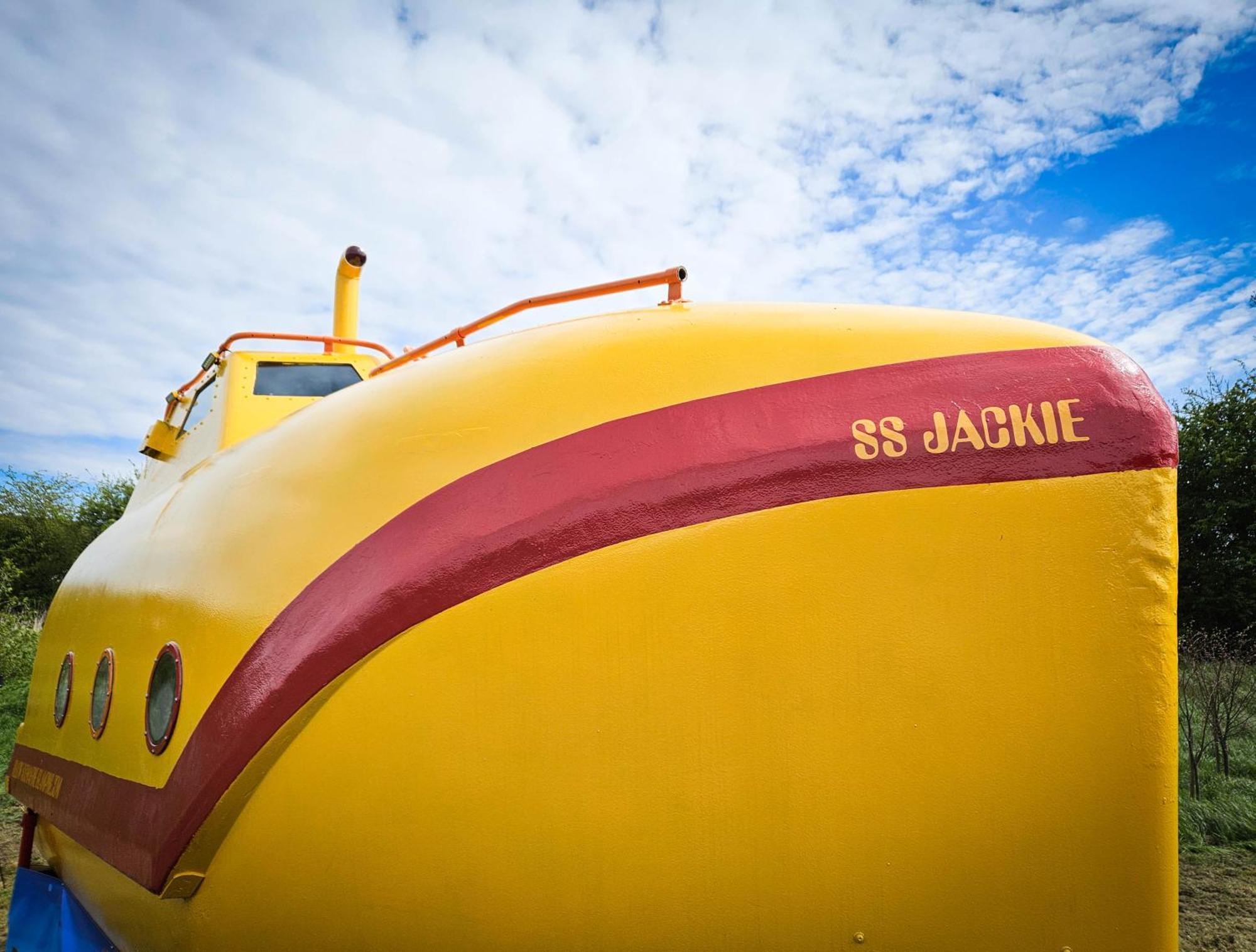 The Yellow Submarine Cheddar Esterno foto